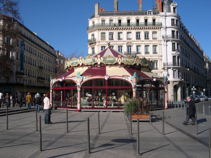  Carroussel, place de la République